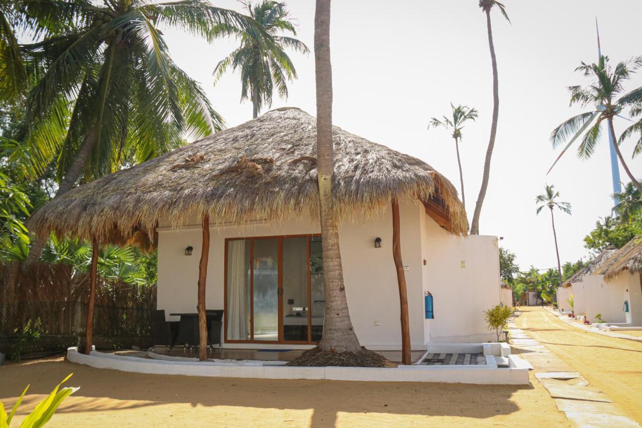 The Blue Lagoon Resort Kalpitiya Exteriér fotografie