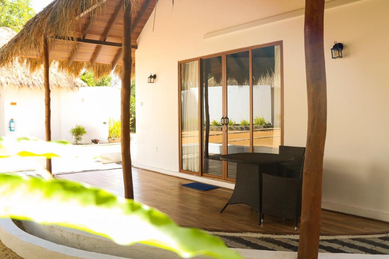 The Blue Lagoon Resort Kalpitiya Exteriér fotografie